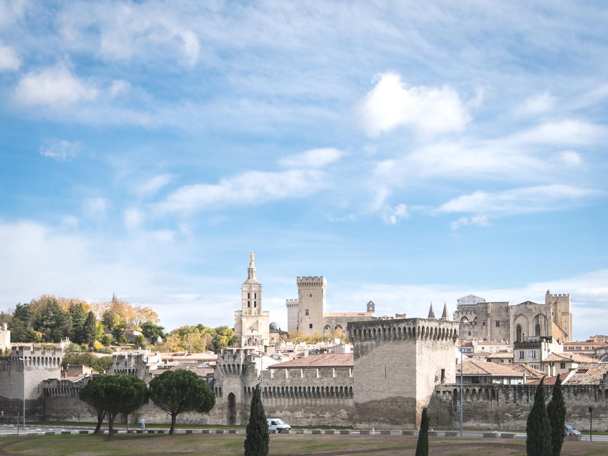 Charme Au Coeur D'Avignon Apartment ภายนอก รูปภาพ